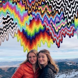 Meet your Posher, Malia